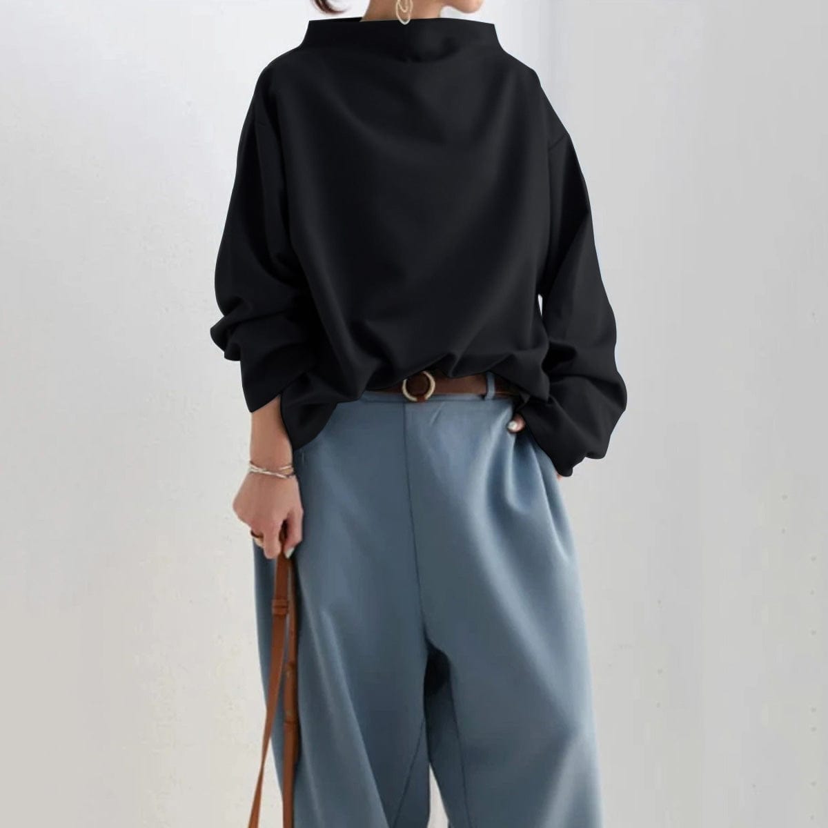 BOGNA - ELEGANCKA CZARNA BLUZKA OVERSIZE